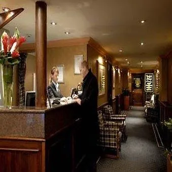 Carlton George Hotel 